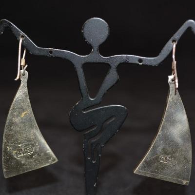 Alpaca Silver Drop Earrings w/ Onyx & Mother of Pearl 7.5g