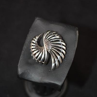 Vintage 925 Sterling Swirl Pin 3.7g