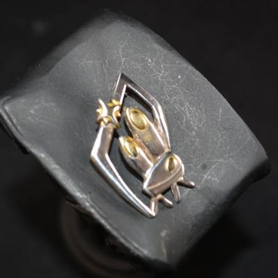 925 Sterling Nativity Pin w/ 10k Overlay 4.5g