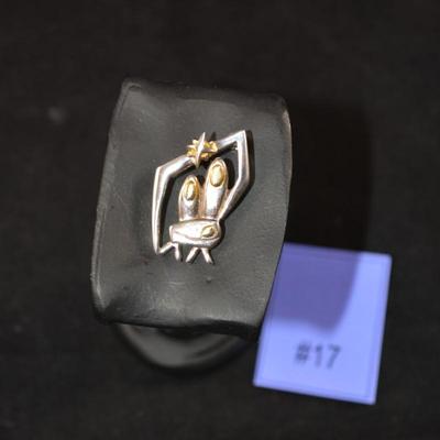 925 Sterling Nativity Pin w/ 10k Overlay 4.5g