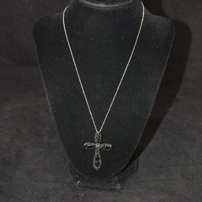 925 Sterling & Black Tanzanite Cross w/ Sterling Chain 18â€, 6.9g