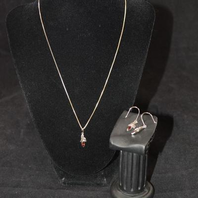 925 Sterling Box Chain w/ Marcasite & Amethyst Pendant & Matching Earrings 18â€ 4.7g