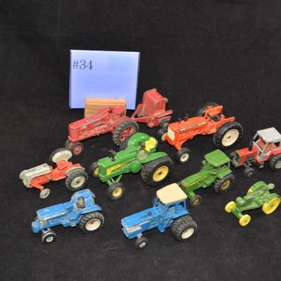 Lot of Vintage ERTL Die-Cast Tractors