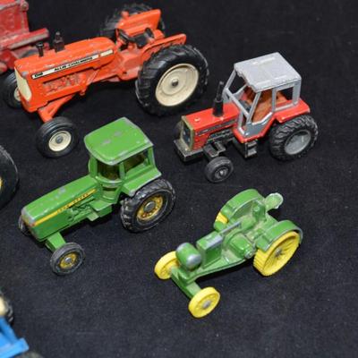 Lot of Vintage ERTL Die-Cast Tractors