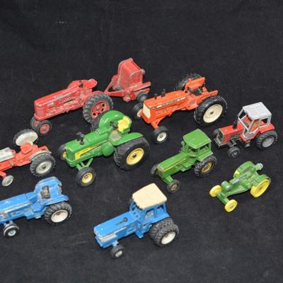 Lot of Vintage ERTL Die-Cast Tractors
