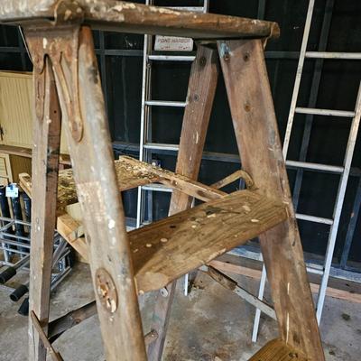 Assortment of Four Ladders (G-JS)