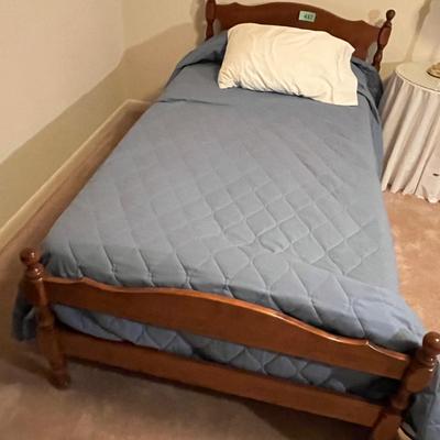 Maple Twin Bed