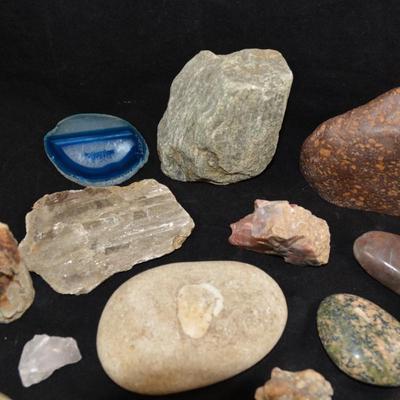 Lot of Very Nice Rocks & Minerals
