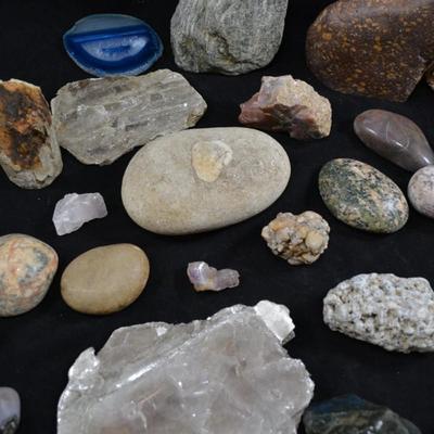 Lot of Very Nice Rocks & Minerals