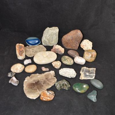 Lot of Very Nice Rocks & Minerals