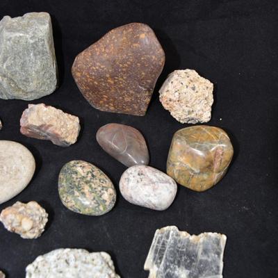 Lot of Very Nice Rocks & Minerals
