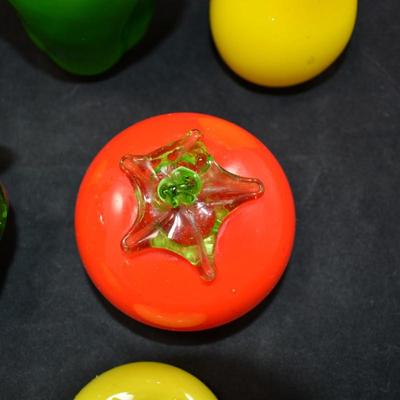 Lot of Vintage Art Glass Fruits & Vegetables
