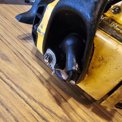 Pair of Chainsaws (G-JS)