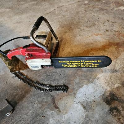 Pair of Chainsaws (G-JS)