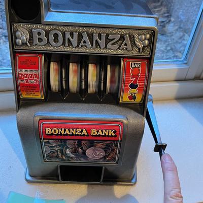 Slot machine bank