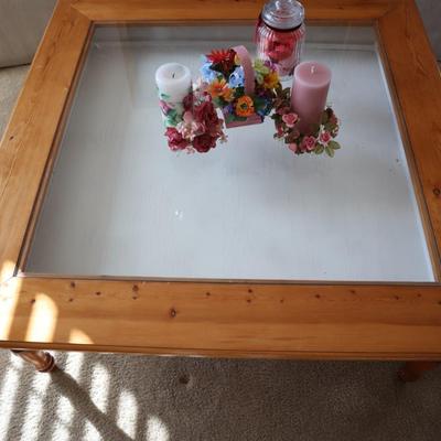 Square Coffee Table/Center Piece Table