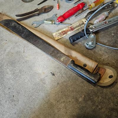 Assorted Tools & Toolboxes (G-JS)