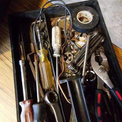 Assorted Tools & Toolboxes (G-JS)
