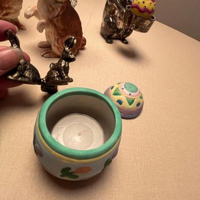 Vintage Easter decor