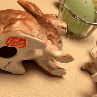 Vintage Easter decor