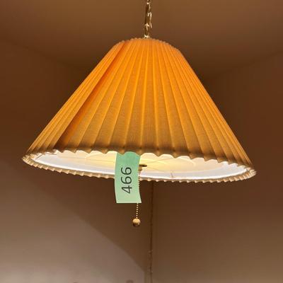 Swag lamp