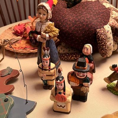 Thanksgiving decor