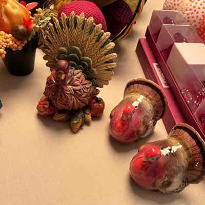 Thanksgiving decor