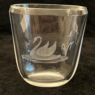 Murano, Swarovski, Kosta Boda & More Crystal Swan Figurines (O-RG)
