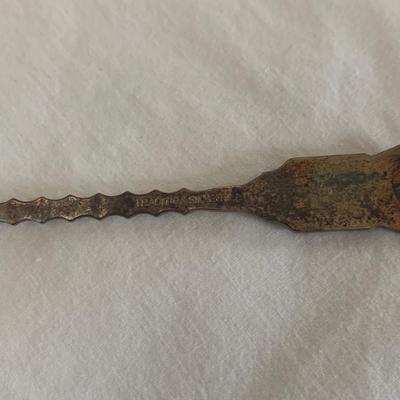 North Carolina & More Collectible Souvenir Spoons with Wood & Glass Display Case (K-HS)