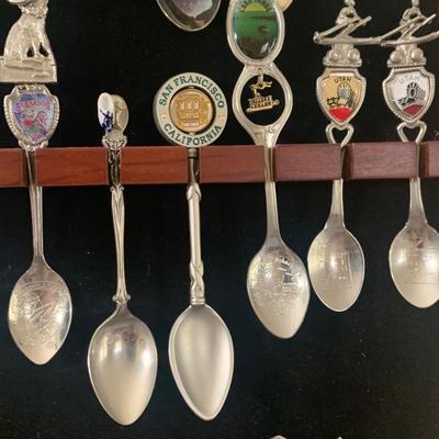North Carolina & More Collectible Souvenir Spoons with Wood & Glass Display Case (K-HS)