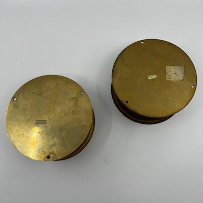 N257 Pair of Vintage Brass â€˜Ship Timeâ€™ Porthole Clocks