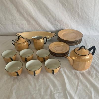 GeschÃ¼tzt Iridescent Tea Set for Six (K-HS)
