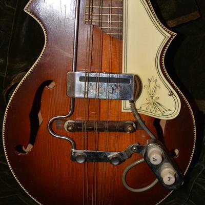 Vintage Silvertone Sunburst Mandolin w/ KENT WC-16 Removable Pick Up
