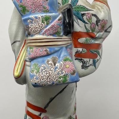 Vintage /Antique Japanese Geisha Porcelain figurine