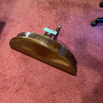 Wall mount shelf