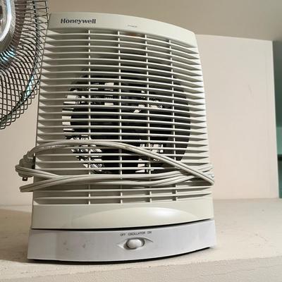 Lot of Fans