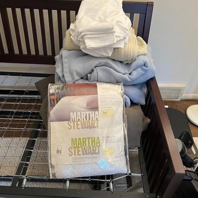 Pottery Barn, Martha Stewart & More Twin Bedding (O-RG)