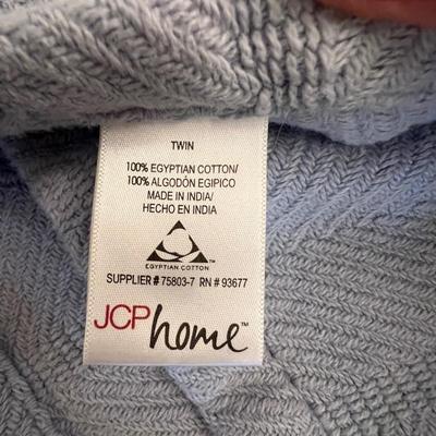 Pottery Barn, Martha Stewart & More Twin Bedding (O-RG)