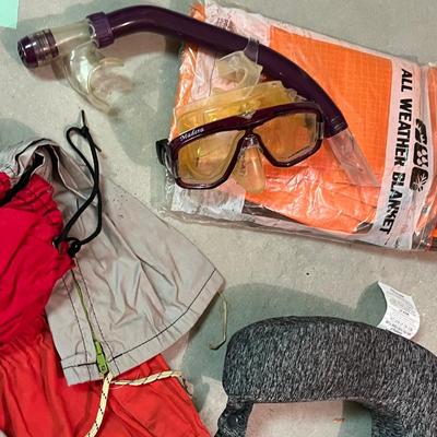 Lot of outdoor items