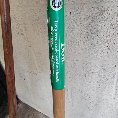 Assorted Garden & Yard Tools (G-JS)