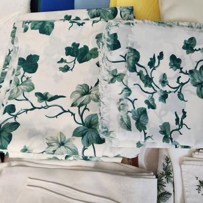 Large Linen Lot New Twin bedding Table Covers , Place mats