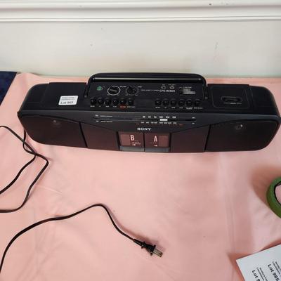 Sony AM Fm Radio Cassette Player CFS w304 Radio works
