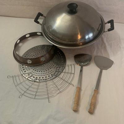 Lidded Wok, Zojirushi Gourmet Steamer, & Serving Dishes (K-HS)