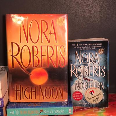 LOT 7L: Nora Roberts Novel Collection