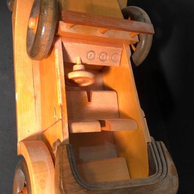 LOT 17L: Wooden Car Models by Classic Car Wooden Art Collection