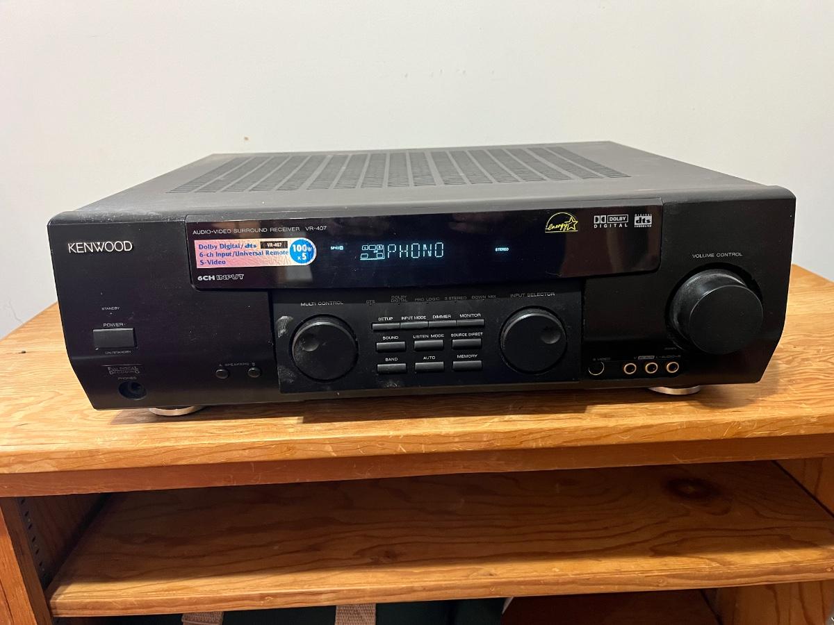 LOT 221L Kenwood Home Theater Surround Sound Receiver Model VR407