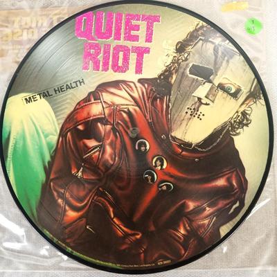Quiet Riot - Metal Health - Picture Disc - 8Z8-39203 S1