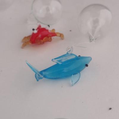 Art Glass Floating Bubble Fish (10 Pieces) with Glass Fish Bowl