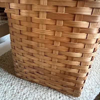 Stair, Handled & More Baskets (P-RG)