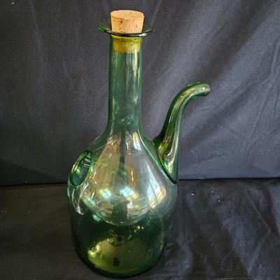 Green Decanter and a Chilling Pitcher (K-DW)